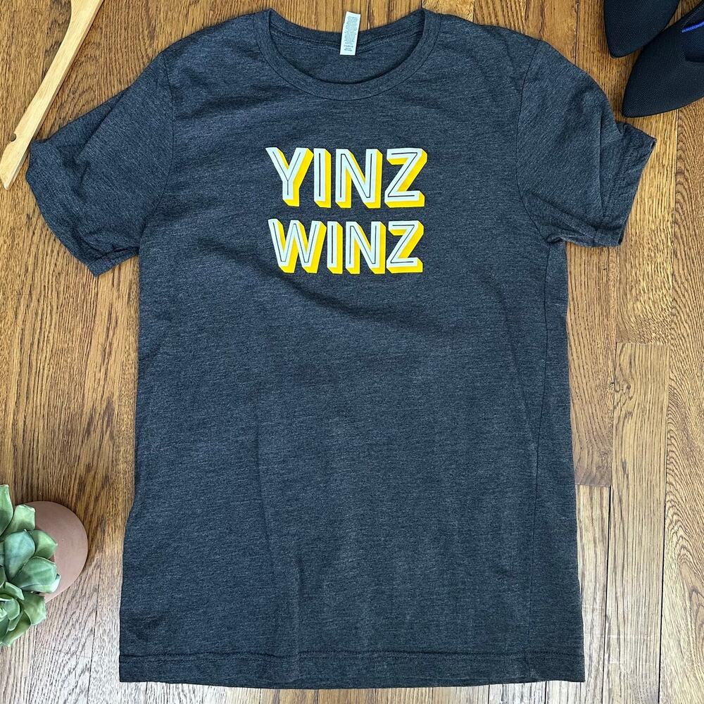 Bella Canvas Gray "Yinz Winz" Fitted T-Shirt